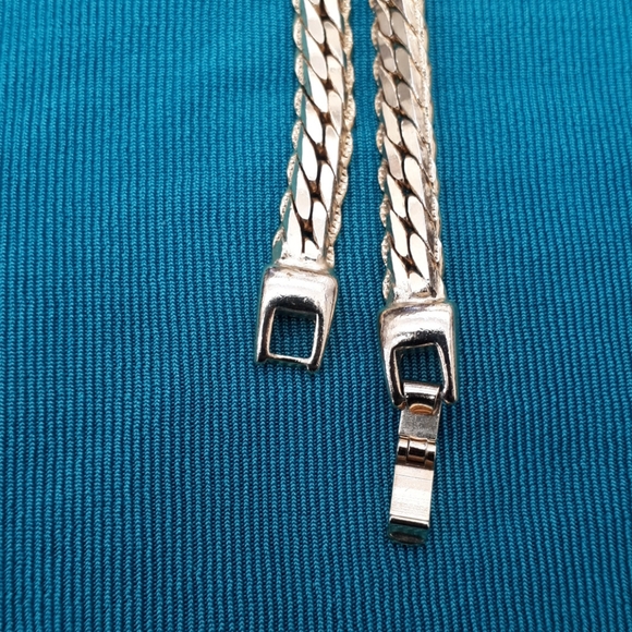 Vintage Necklace - Picture 3 of 3